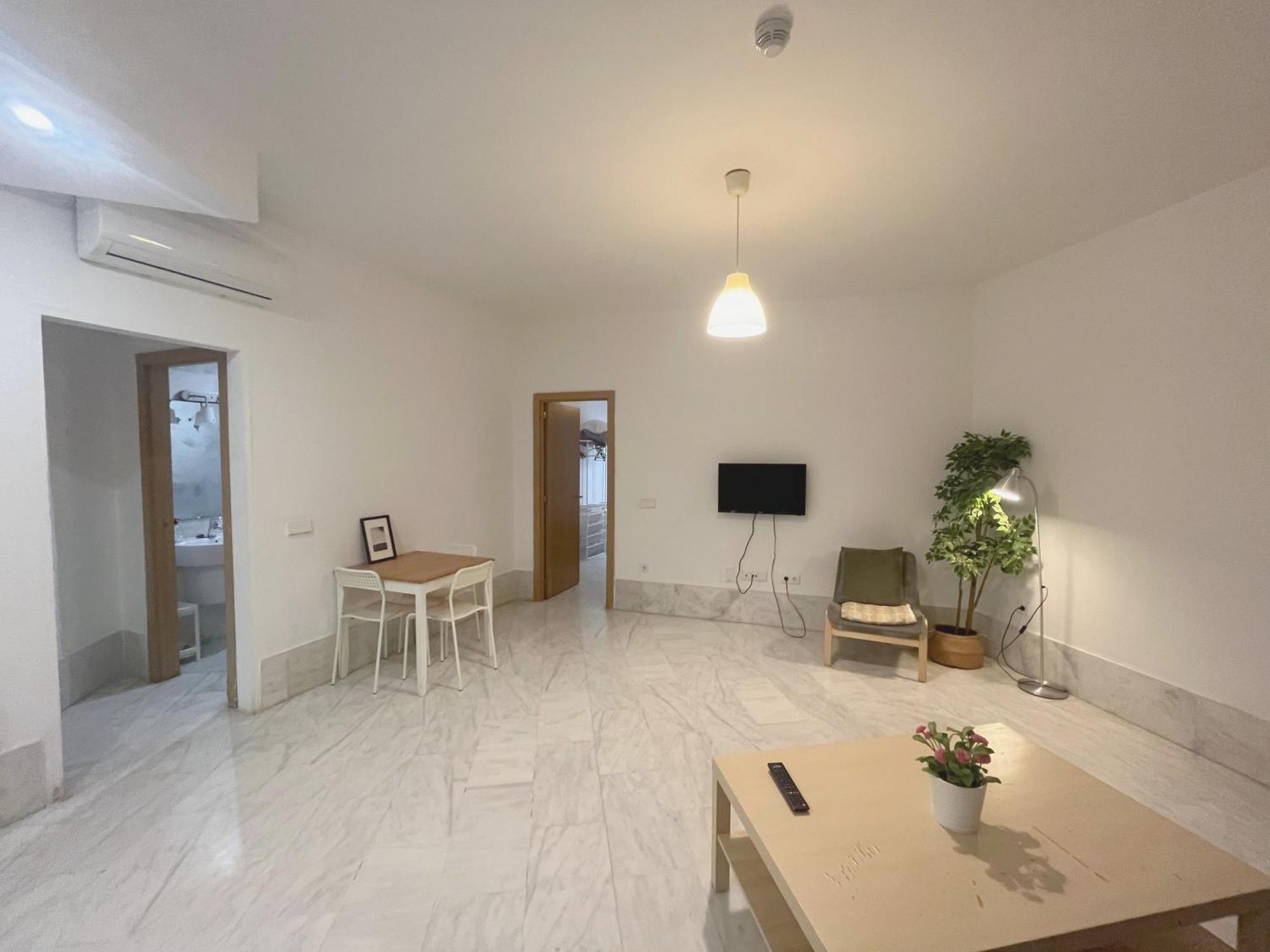 Center Veronica Confort Seville Luaran gambar